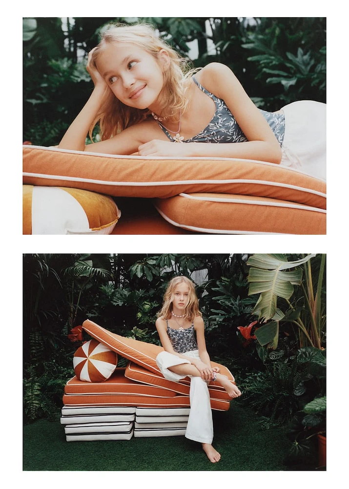 Leaf-print swimsuit
