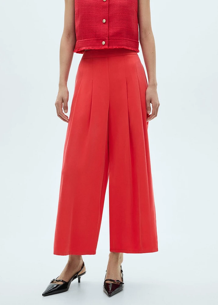 Wide leg pleated pants