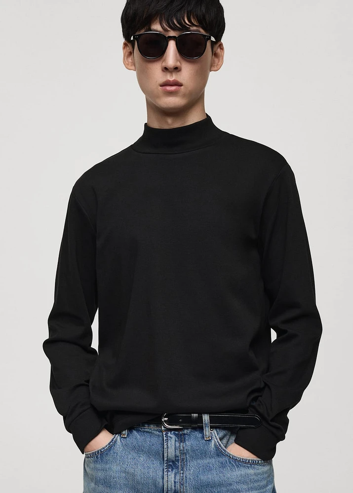 Long-sleeved t-shirt with perkins neck