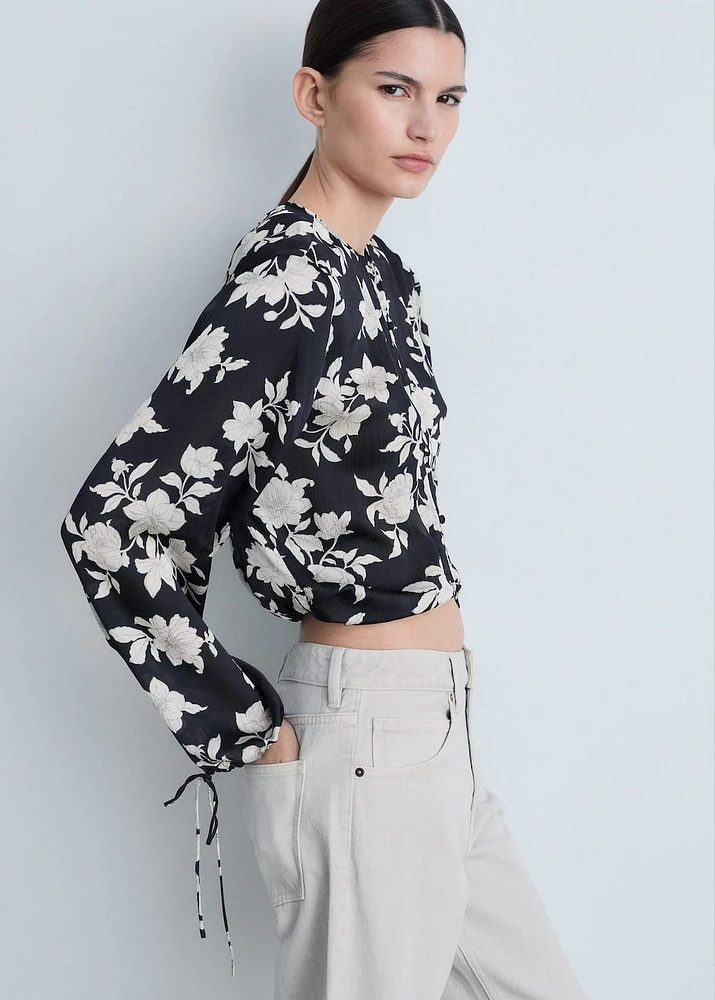 Floral print blouse