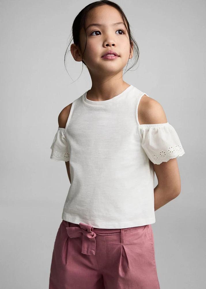 Cut-out t-shirt