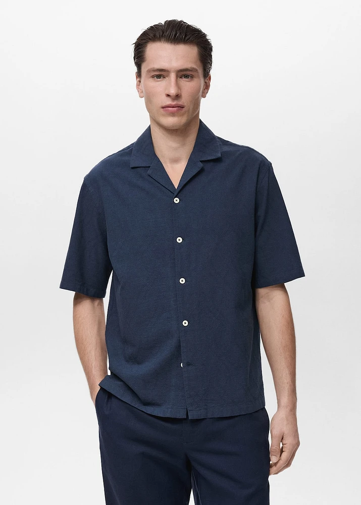 Shirt with embroidered bowling collar