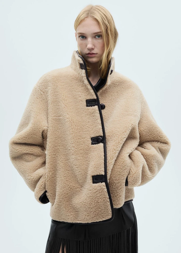 Short fur effect coat