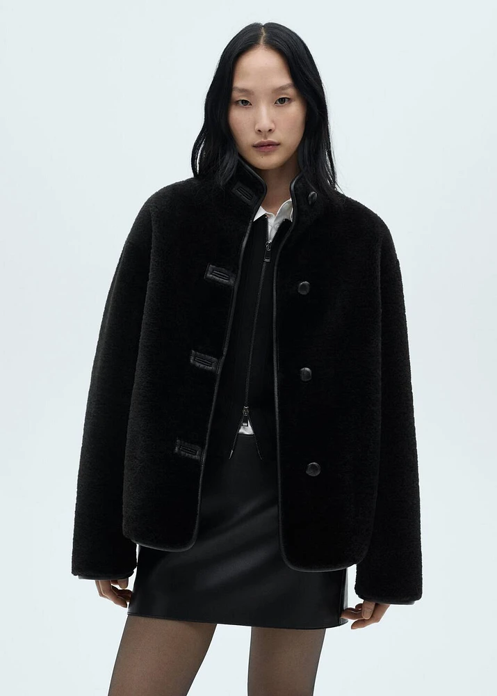 Short fur effect coat