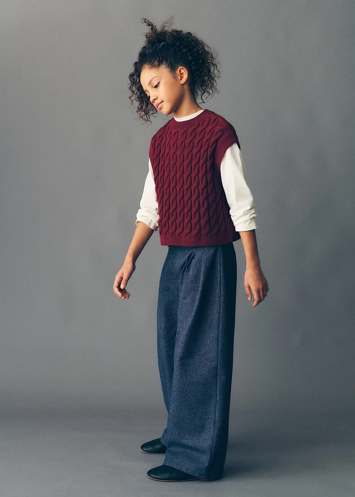 Wide leg pleated pants