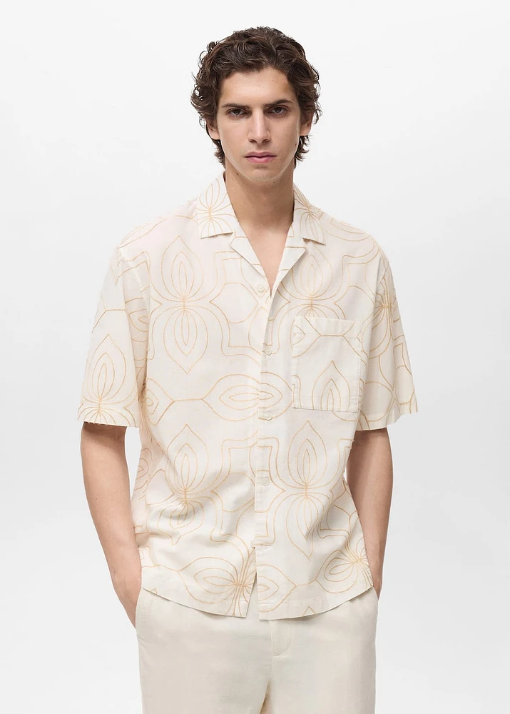 Shirt with embroidered bowling collar