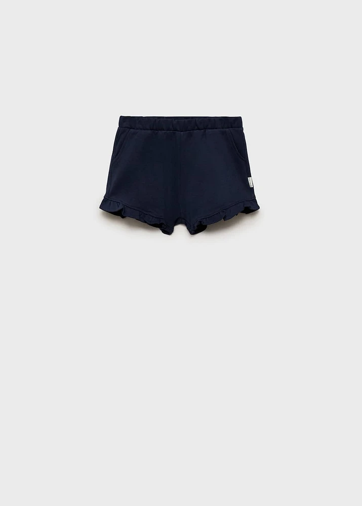 Shorts with ruffled hem
