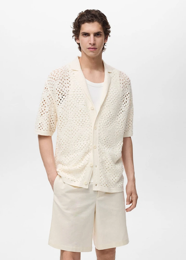 Bowling shirt with crochet structure