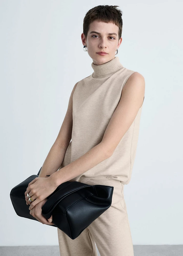 Turtleneck knitted top