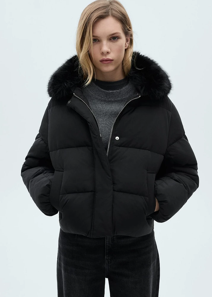Short padded anorak with fur collar