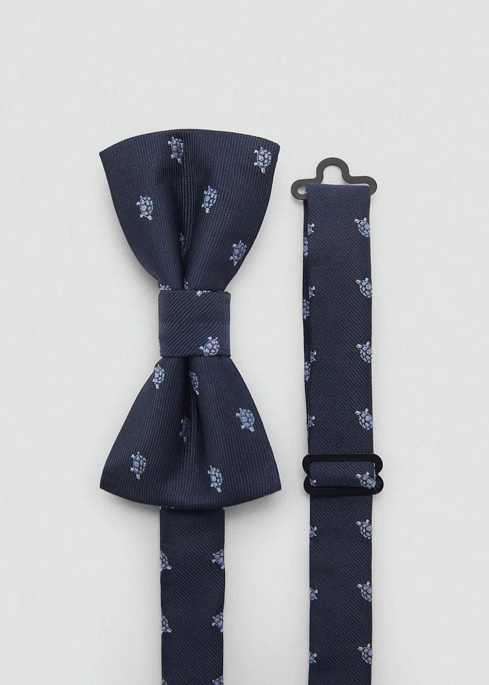 Printed bow tie