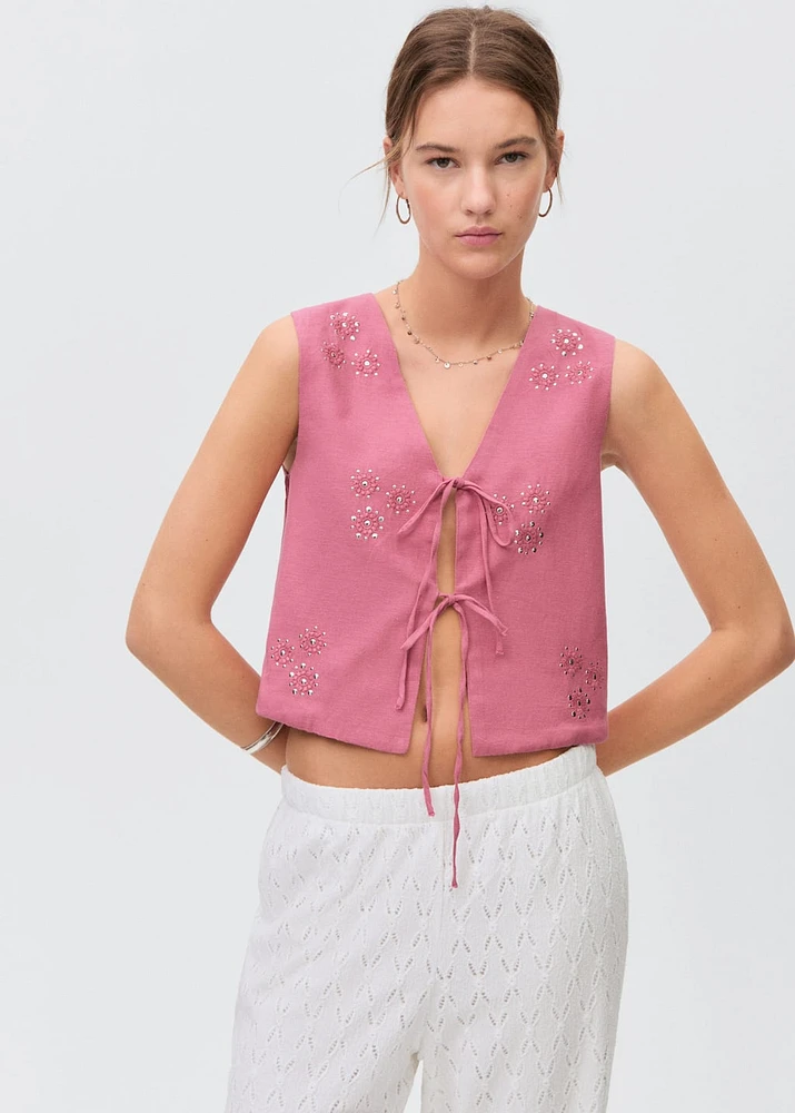 Embroidered vest with bows