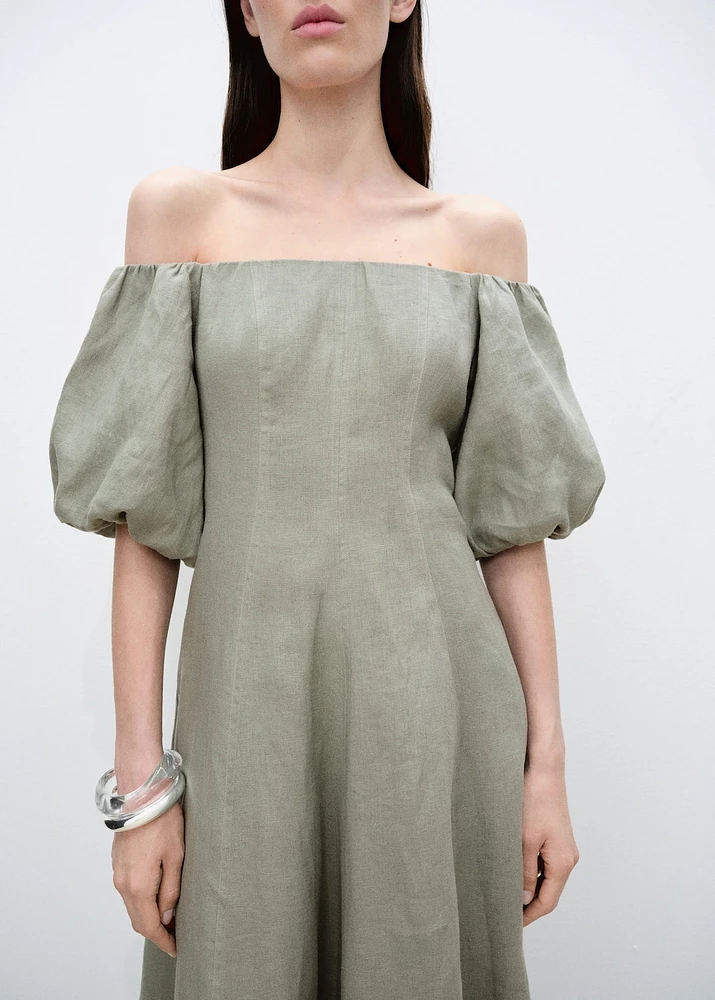 Puffed-sleeve linen dress