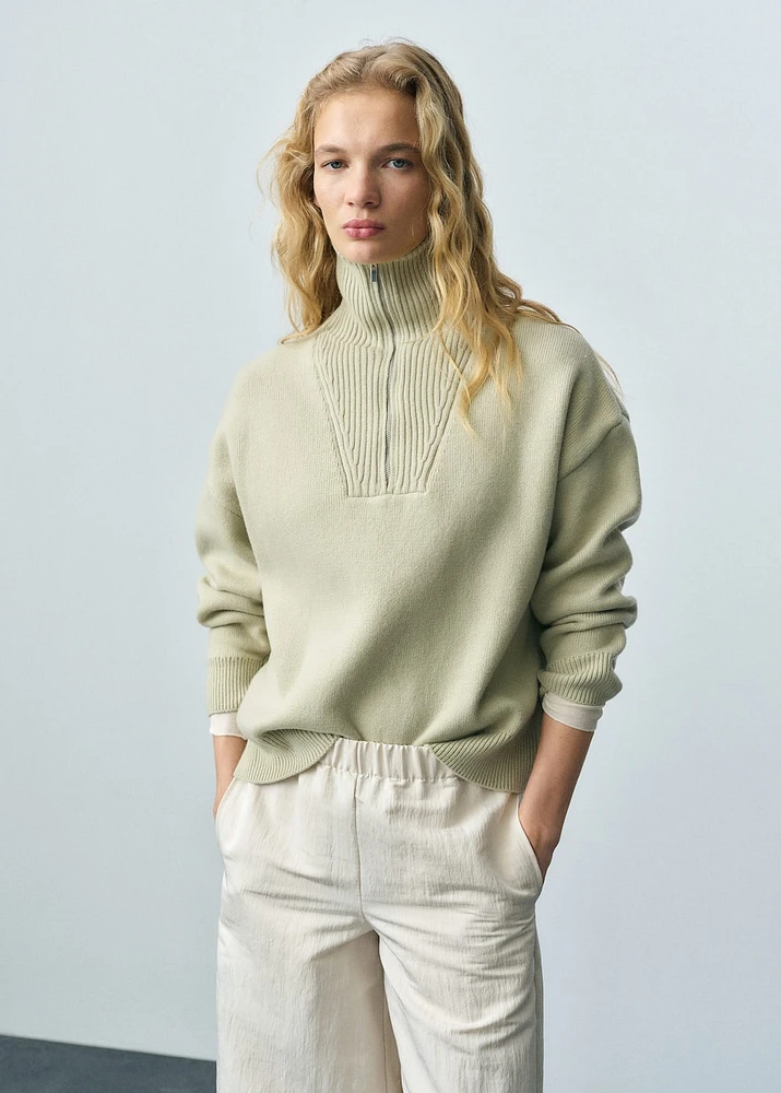 Wool-blend sweater with zipper