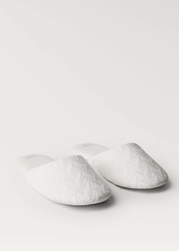 Embroidered cotton slippers