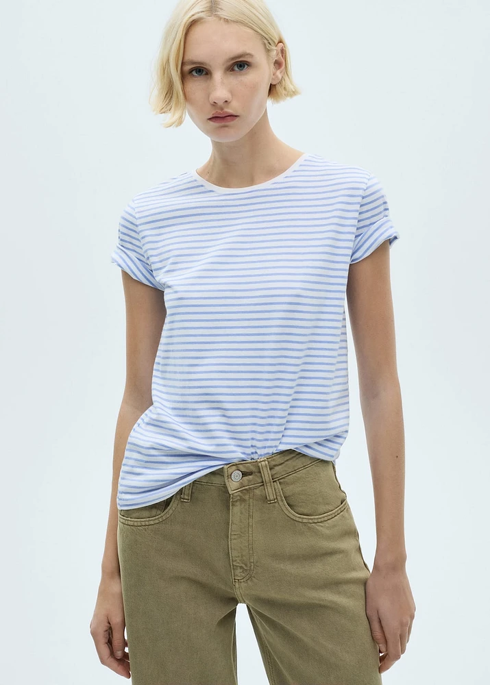 Striped short-sleeved t-shirt