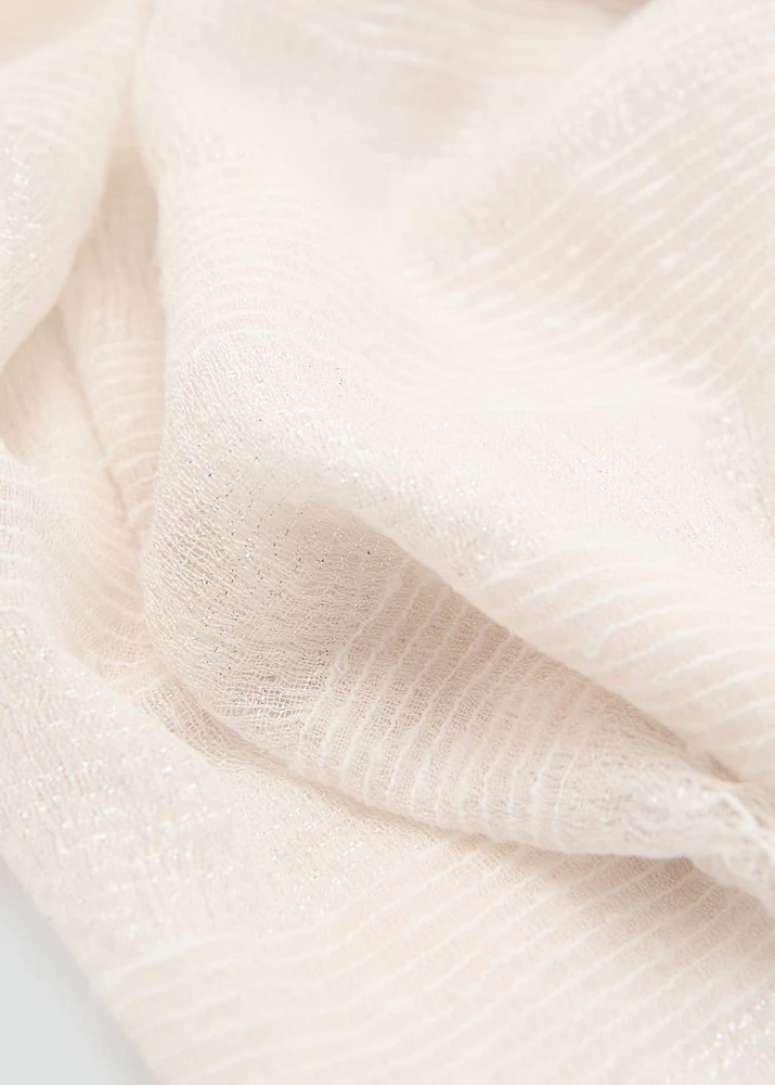 Frayed edge scarf
