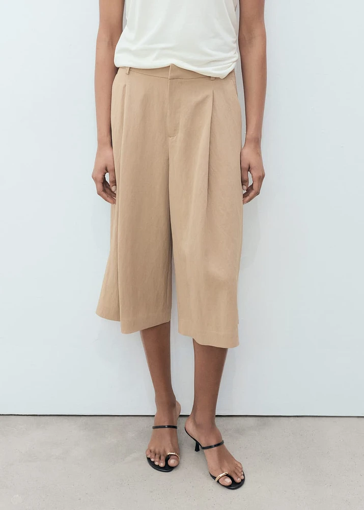 Lyocell pleated bermuda shorts
