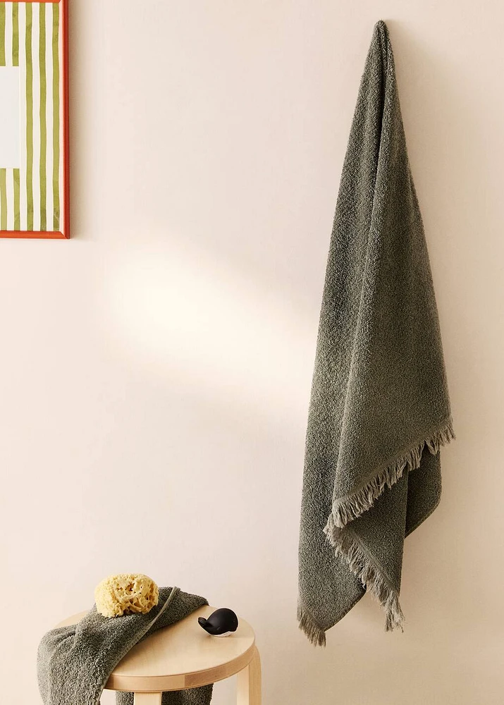 Organic cotton children's shower towel with fringes