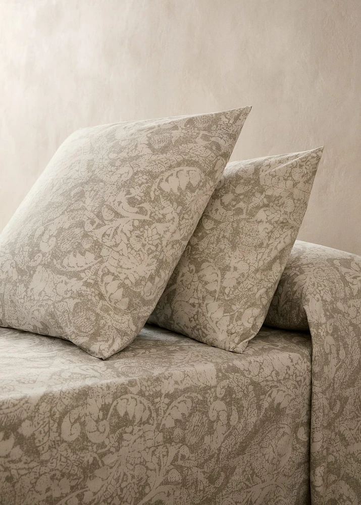 Two cotton paisley print pillowcases 50x75 cm
