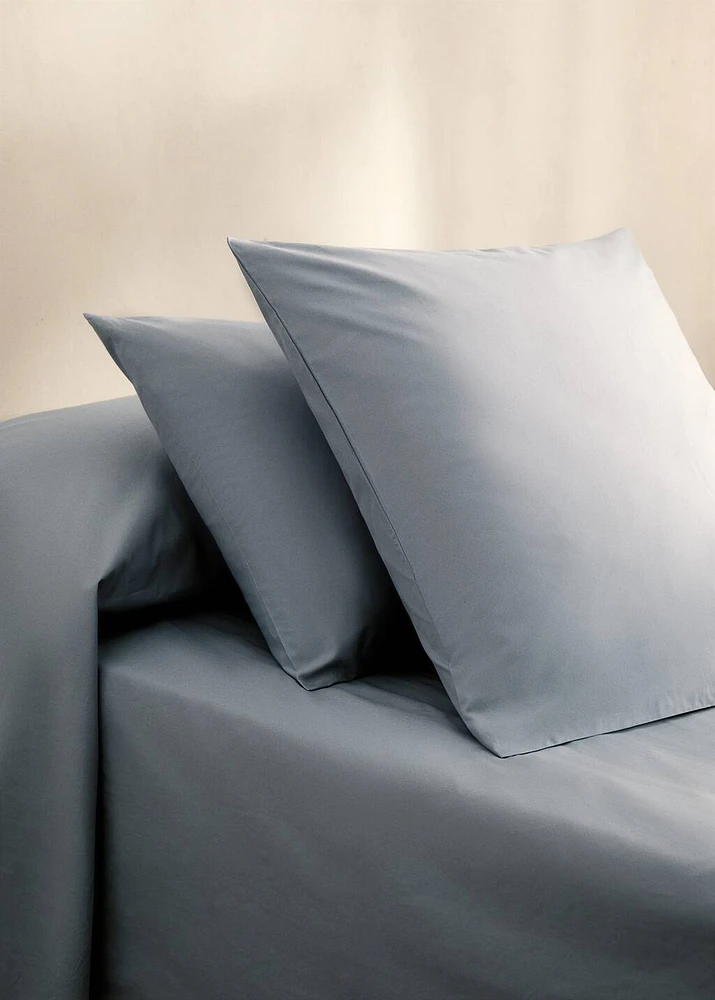 Two cotton percale pillowcases 60x60cm