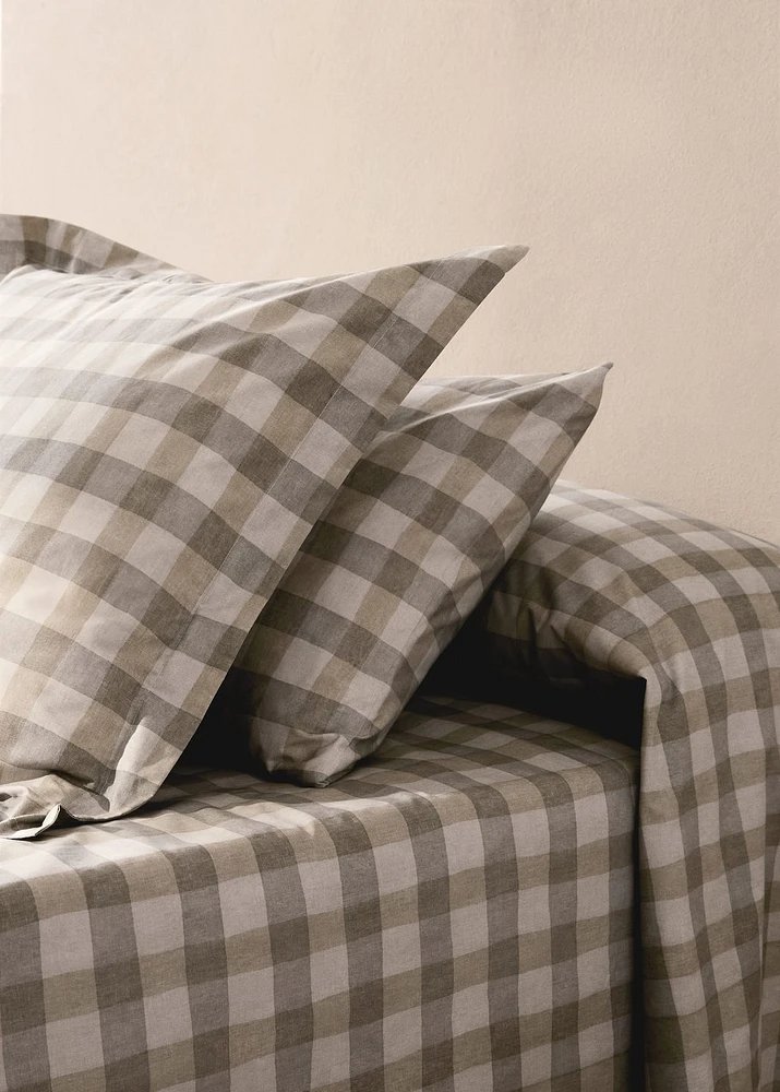 Two cotton percale checked pillowcases 60x60 cm