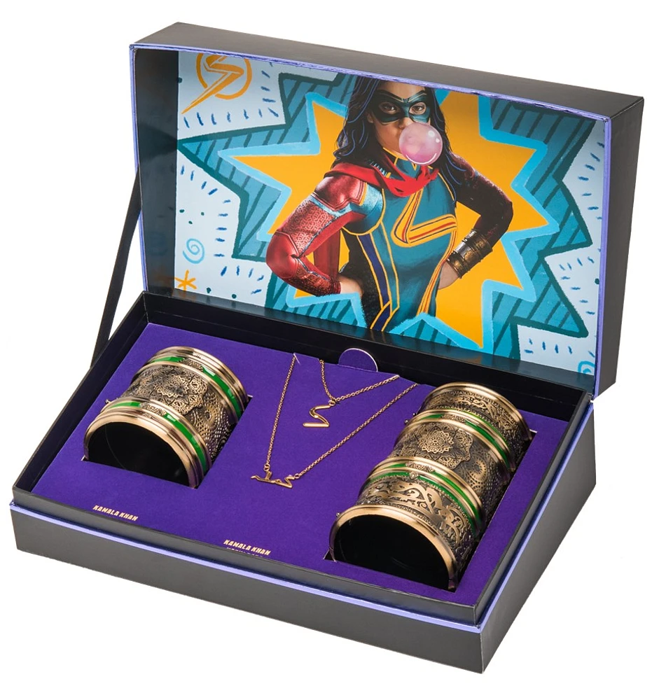 Ms Marvel Kamala Khan Collectors Set 