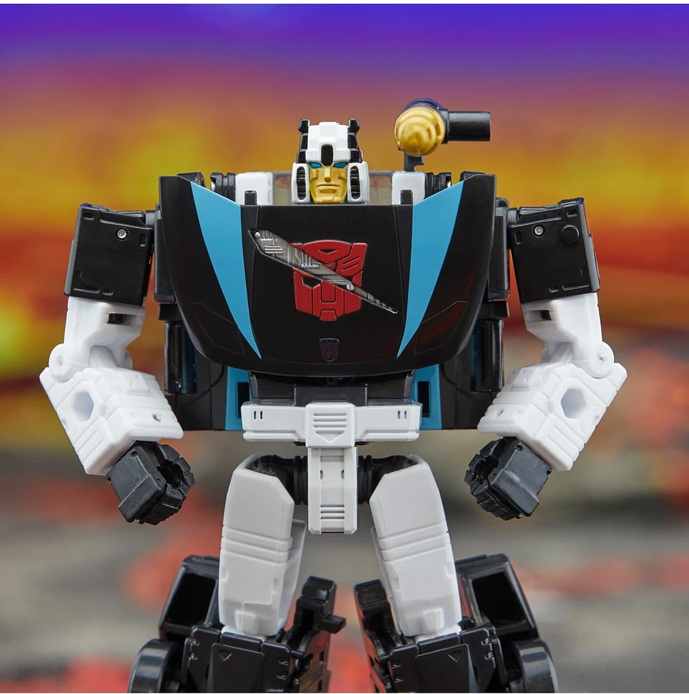 Transformers Legacy Deluxe Class Armada Universe Wheeljack 