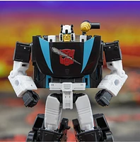 Transformers Legacy Deluxe Class Armada Universe Wheeljack 