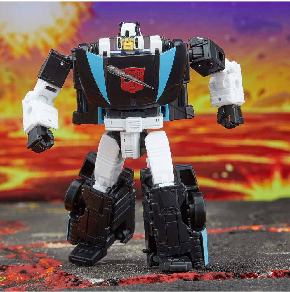 Transformers Legacy Deluxe Class Armada Universe Wheeljack 