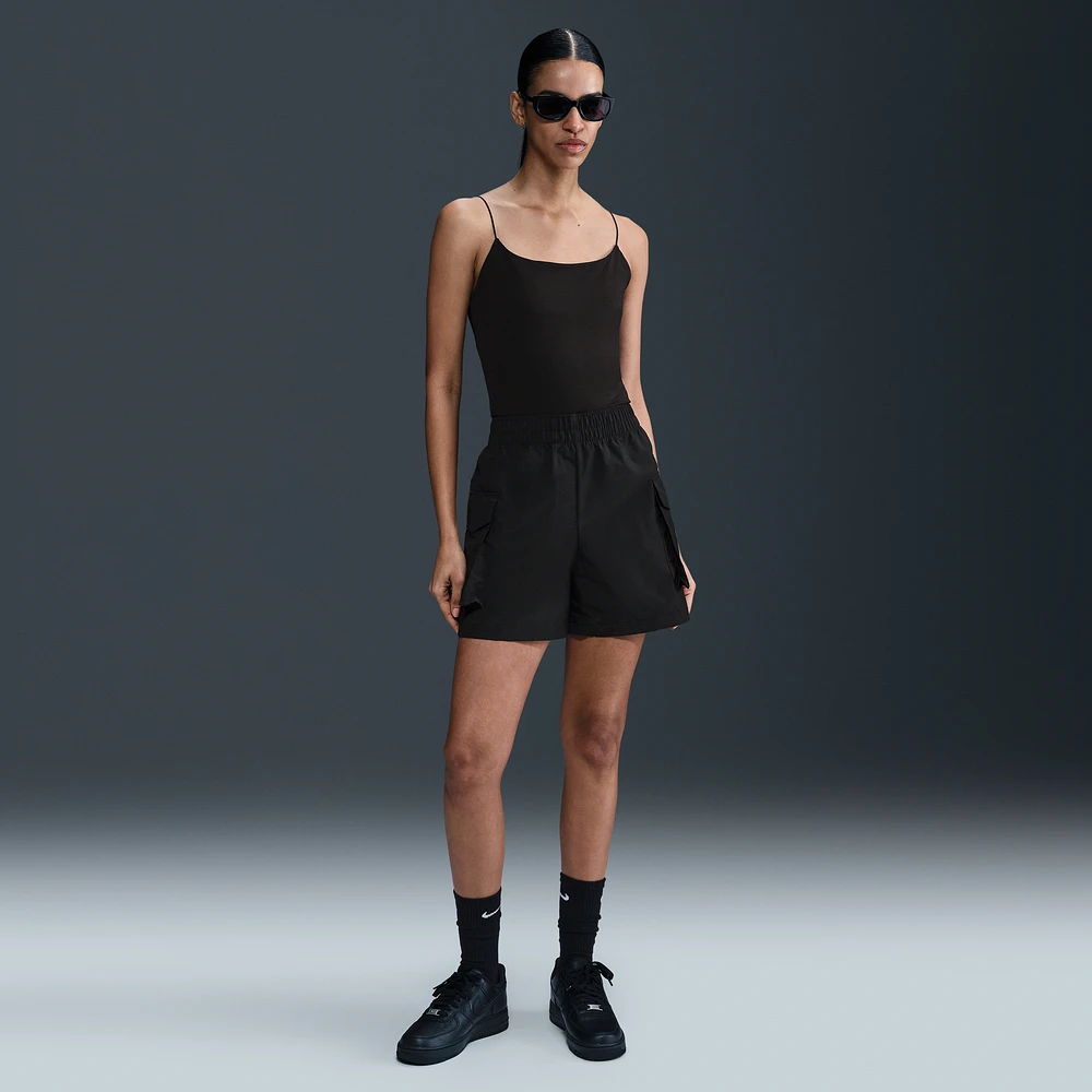 Nike Sportswear Essential Woven Women's High-Waisted 5" Cargo Shorts