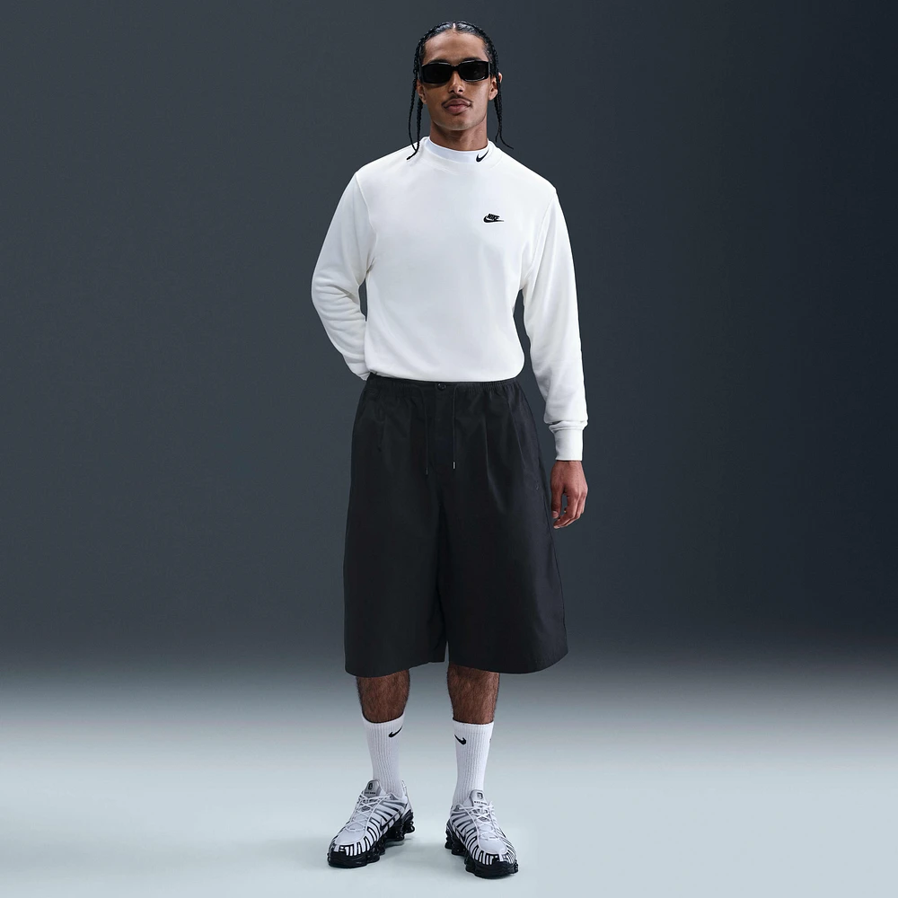 Nike Club Men's Oversized Shorts