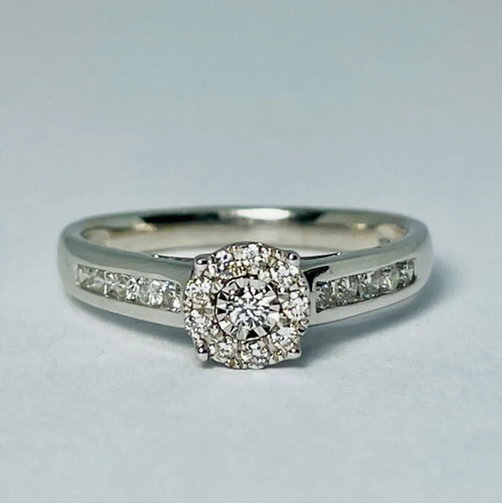 14kt White Gold 0.50ctw Diamond Engagement Ring Set