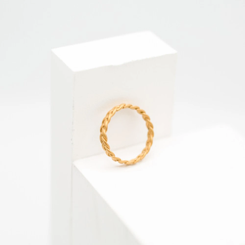 Gold Weave Ring