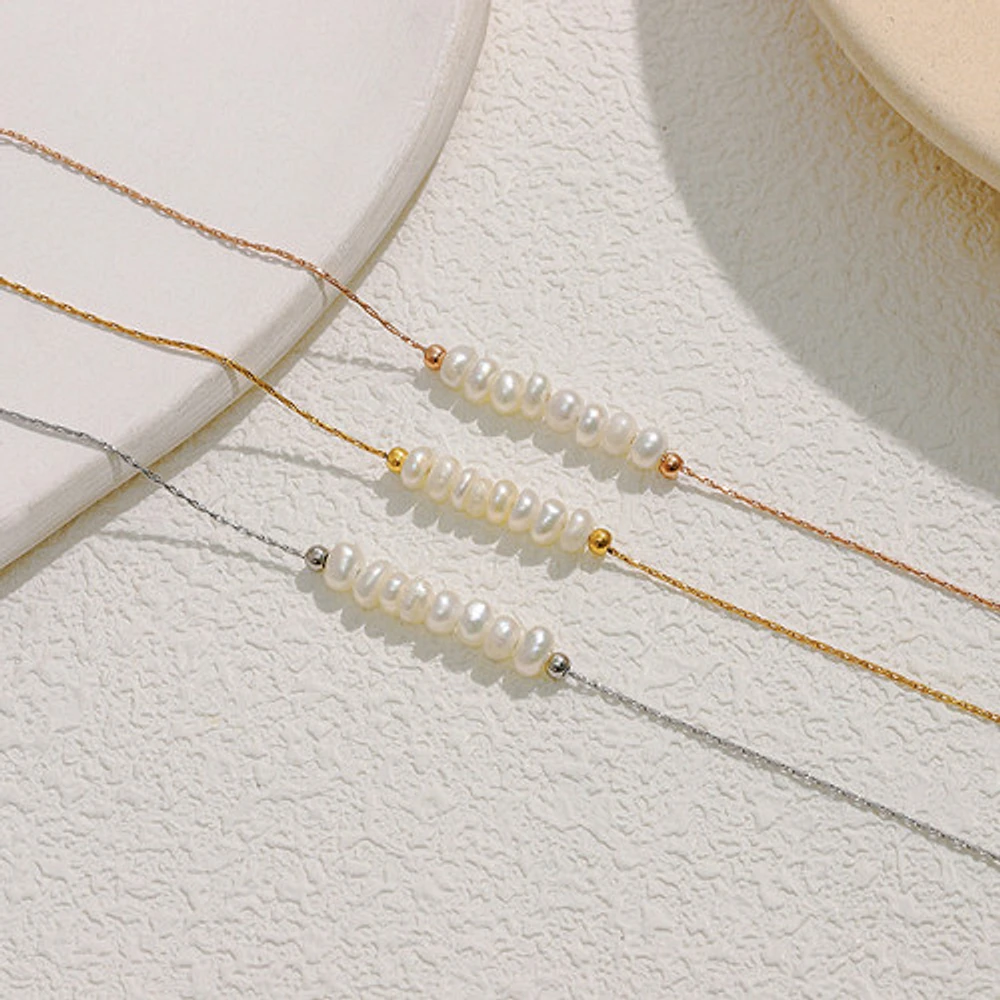 Pearl and Chain Bracelet