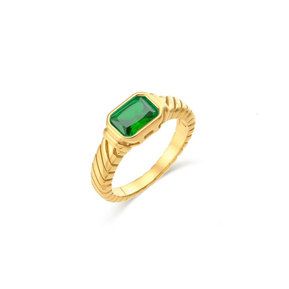 Rectangular Green Gem Ring