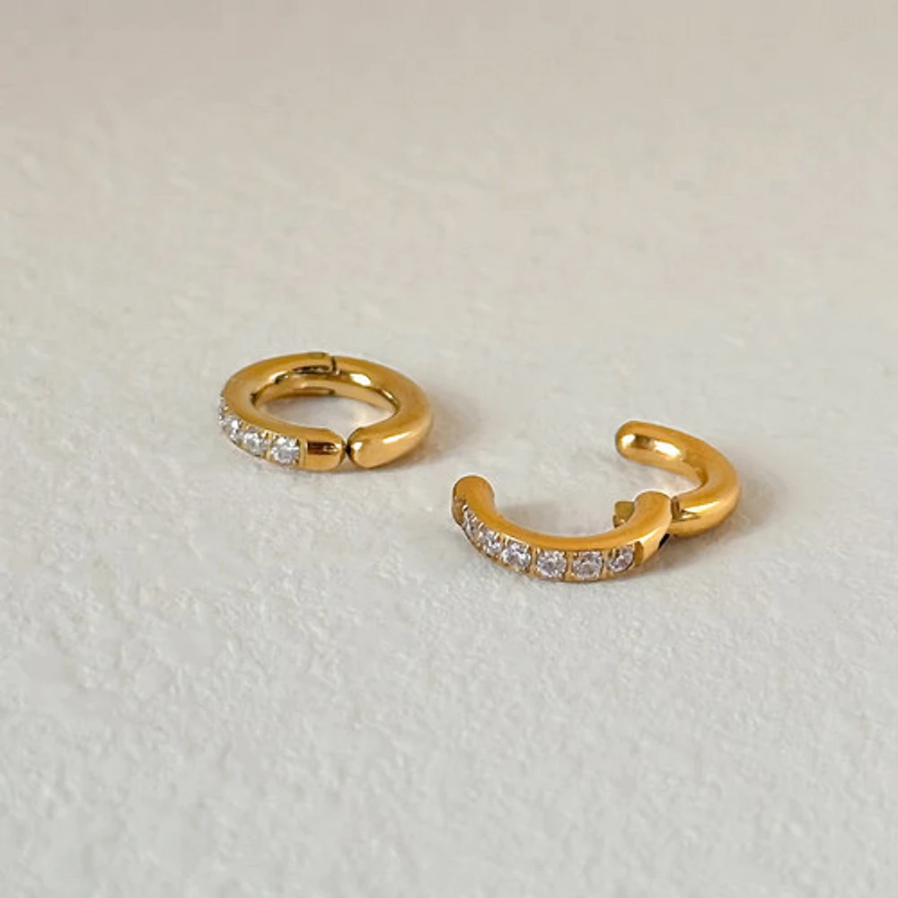 Gem Ear Cuff