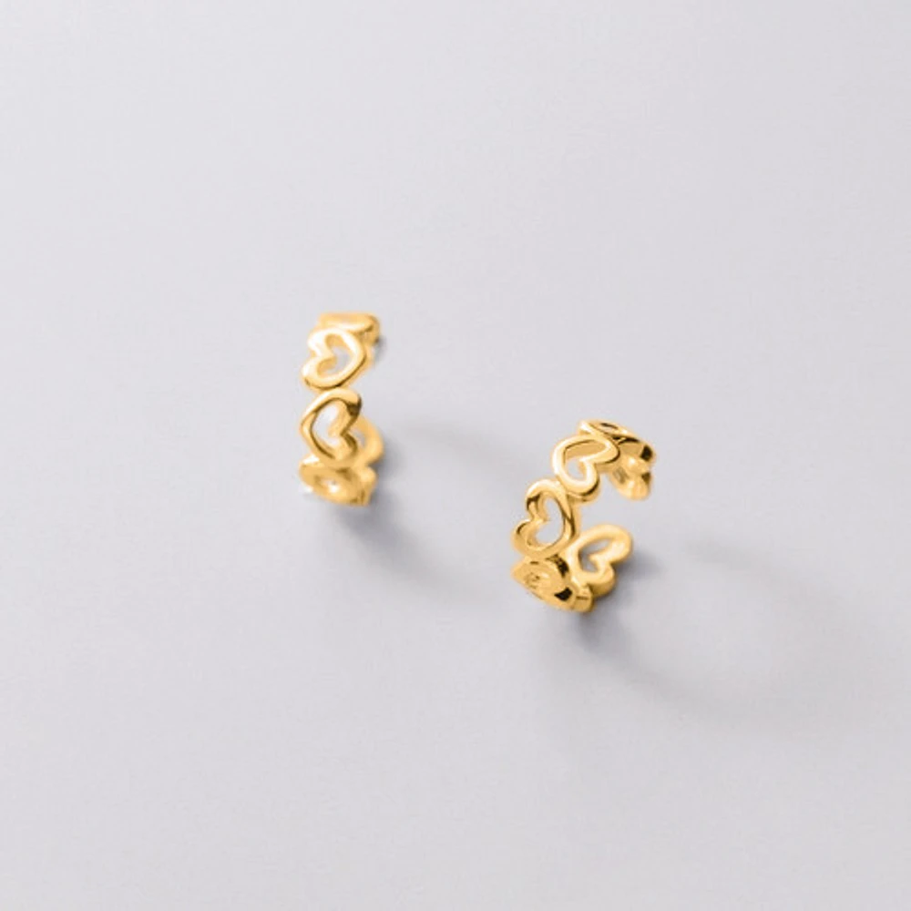 Linked Hearts Cuff