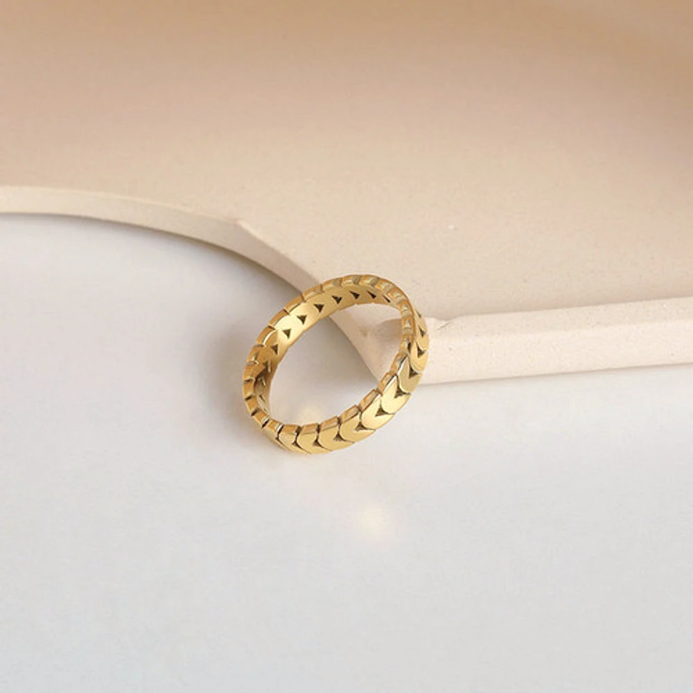 Heart Chain Ring