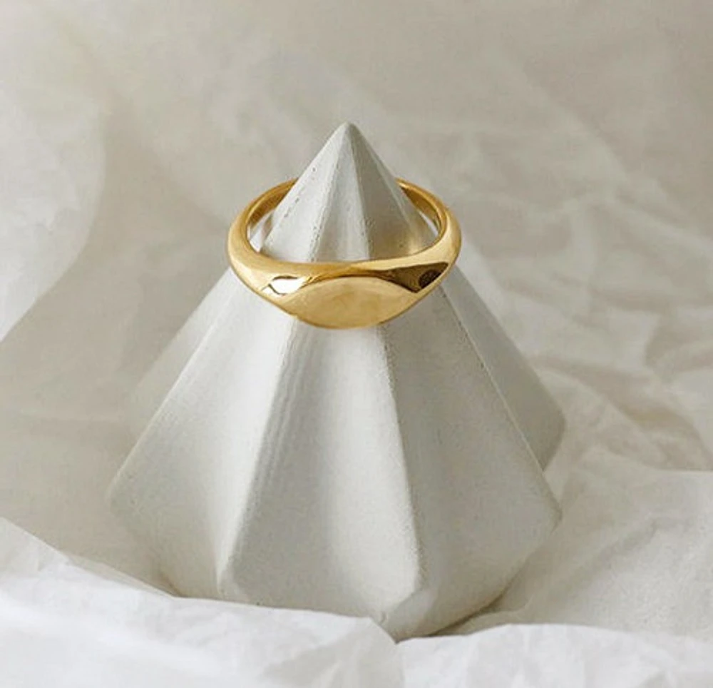 Gold Signet Ring