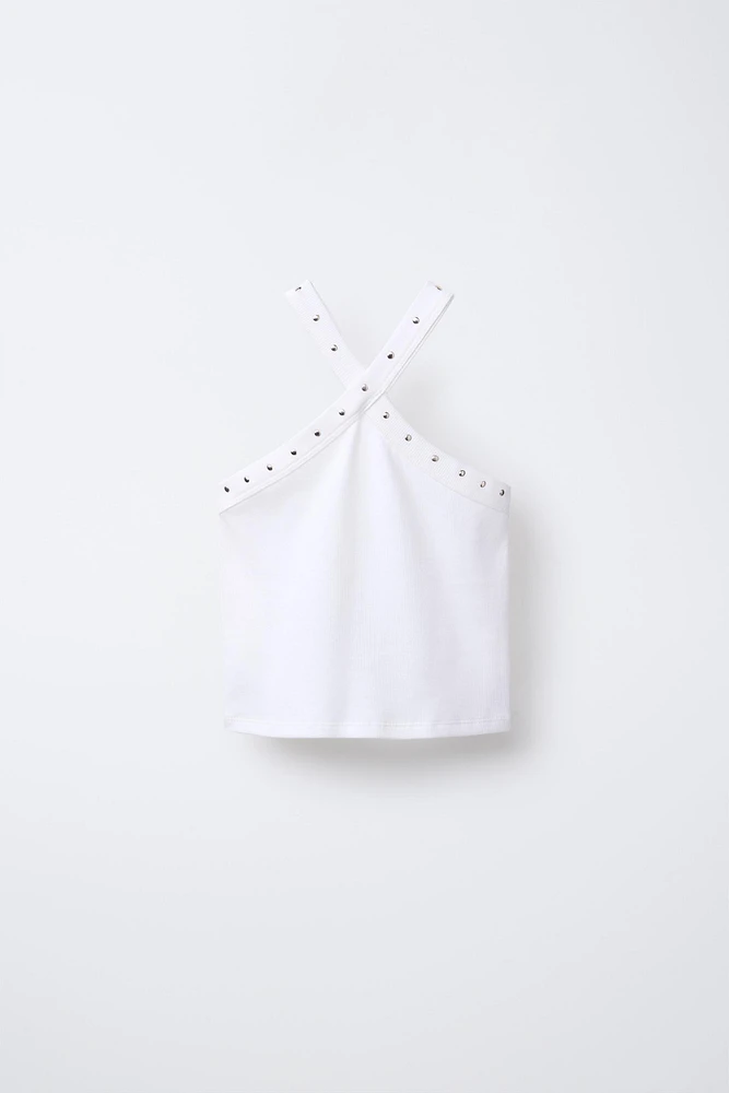 RIBBED HALTER STUDDED TOP