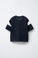 EMBROIDERED NUMBER KNIT T-SHIRT