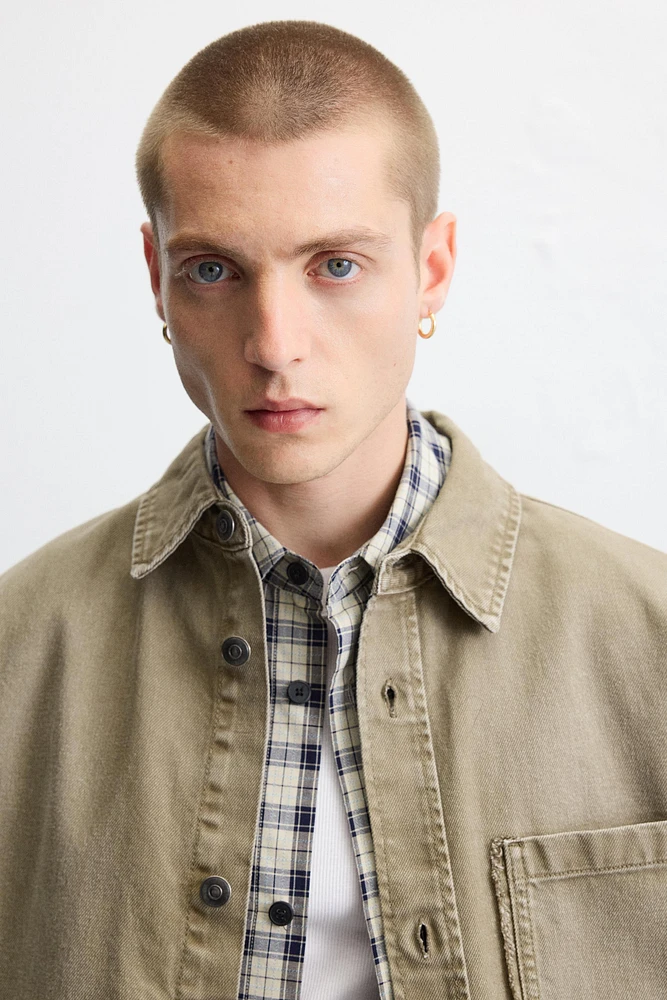 RELAXED FIT PATCH OVERSHIRT