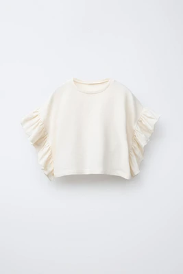 RUFFLE T-SHIRT