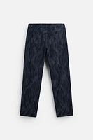 JEAN STRAIGHT FIT ESTAMPADO