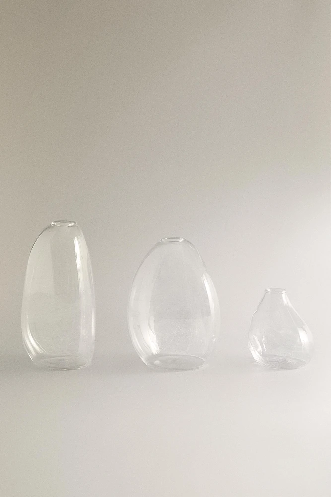 SMALL IRREGULAR GLASS VASE