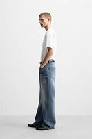 FLARE FIT BAGGY JEANS