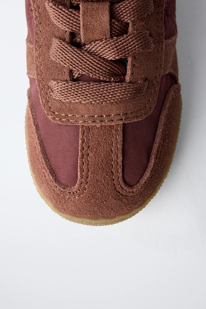 CONTRAST COMBINATION SNEAKERS