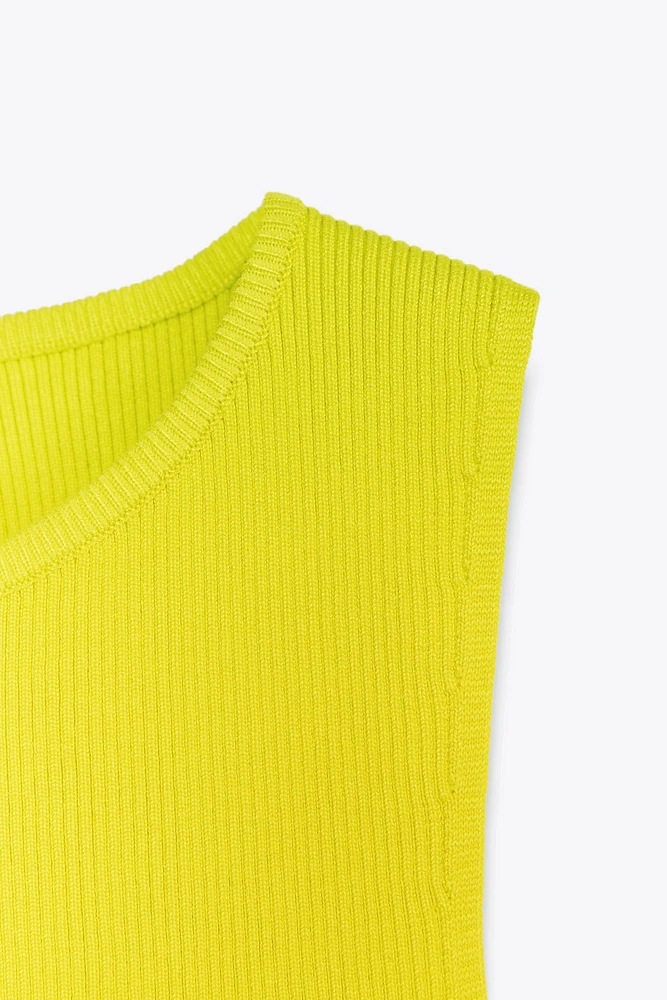 RIBBED KNIT TOP WITH LACED-UP BACK