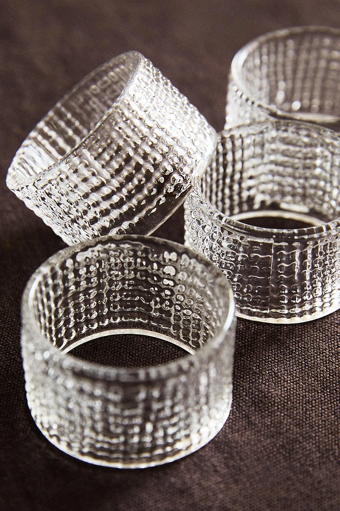 SET OF GLASS NAPKIN RINGS (SET OF 4)
